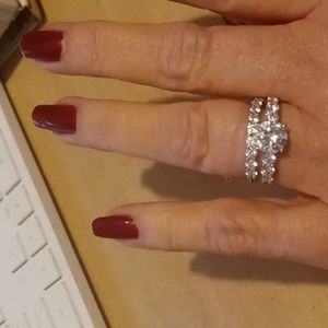 925solid silver wedding ring set with appetite side stones beautiful Dominique